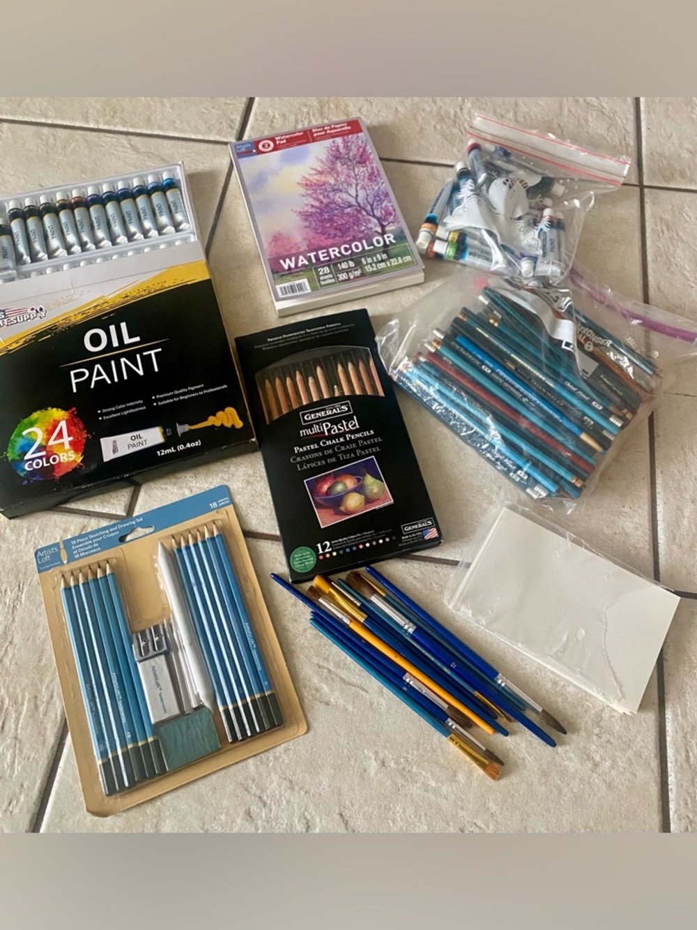 Art Supplies Various Mediums, – Brush & Pencil Collection
